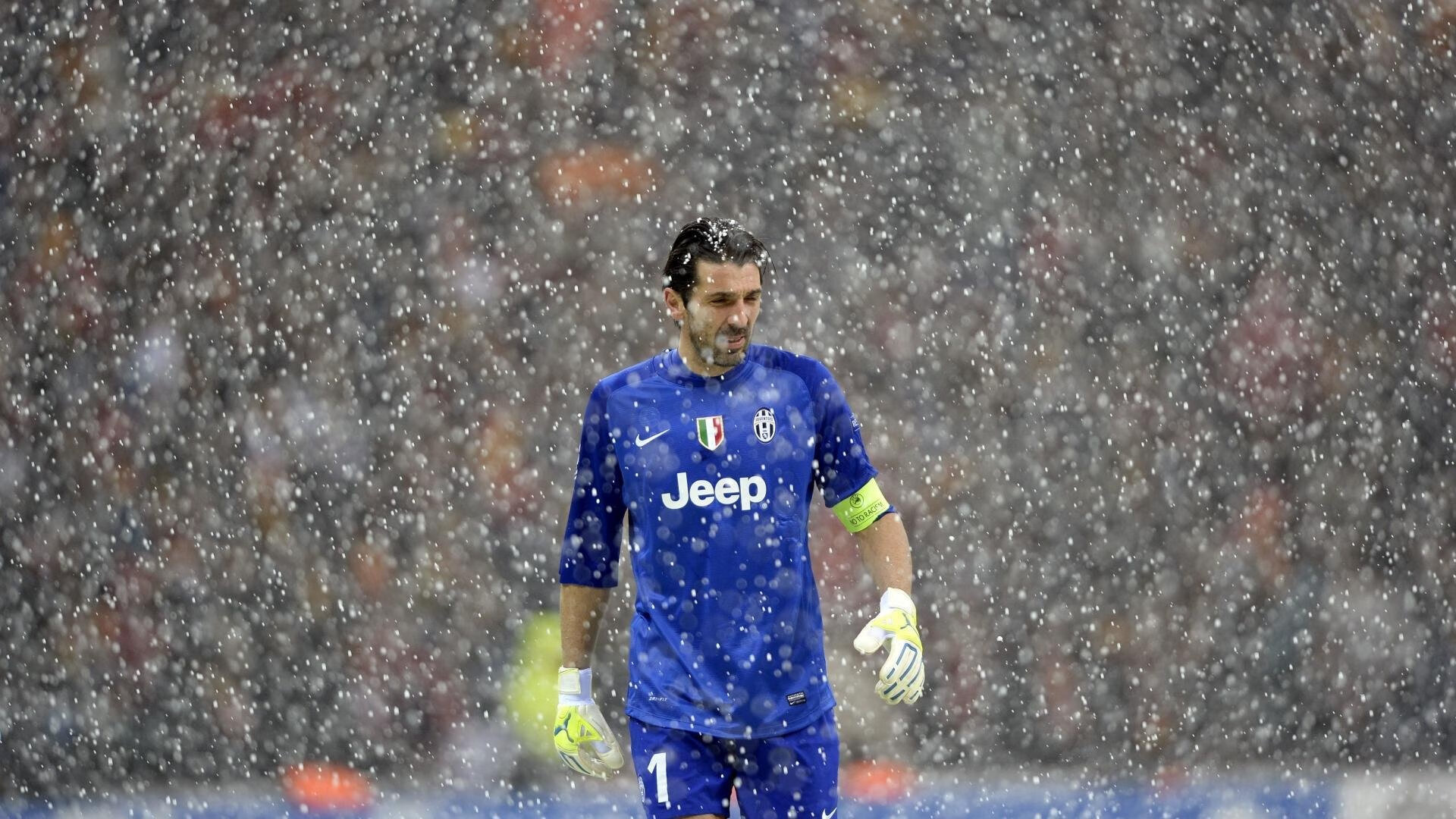 欧冠淘汰赛之夜，哈兰德如何以一己之力主宰比赛走向