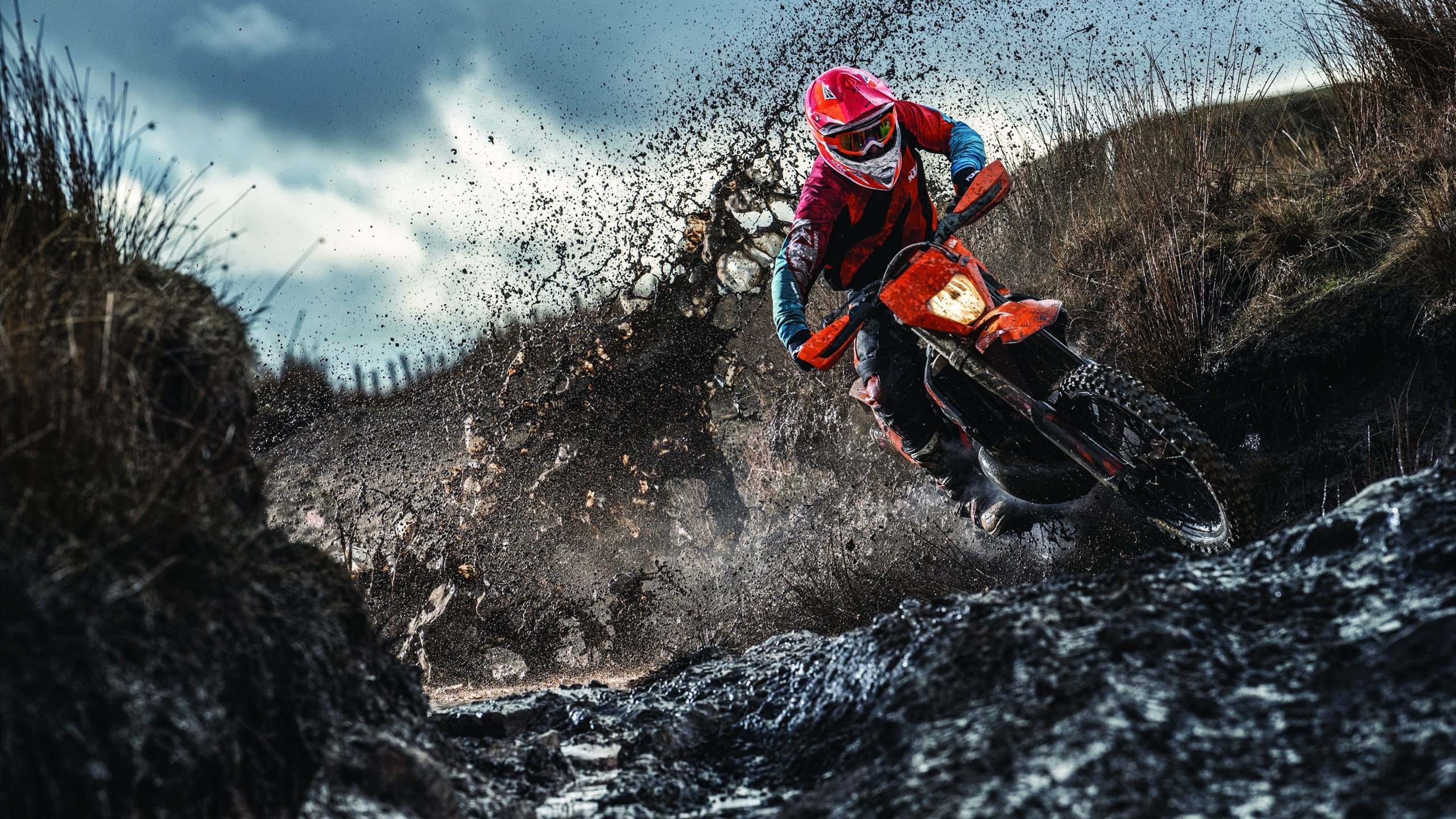 红土之巅与团队荣耀的碰撞，鲁德蒙特卡洛绝杀，点燃拉沃尔杯赛场新想象