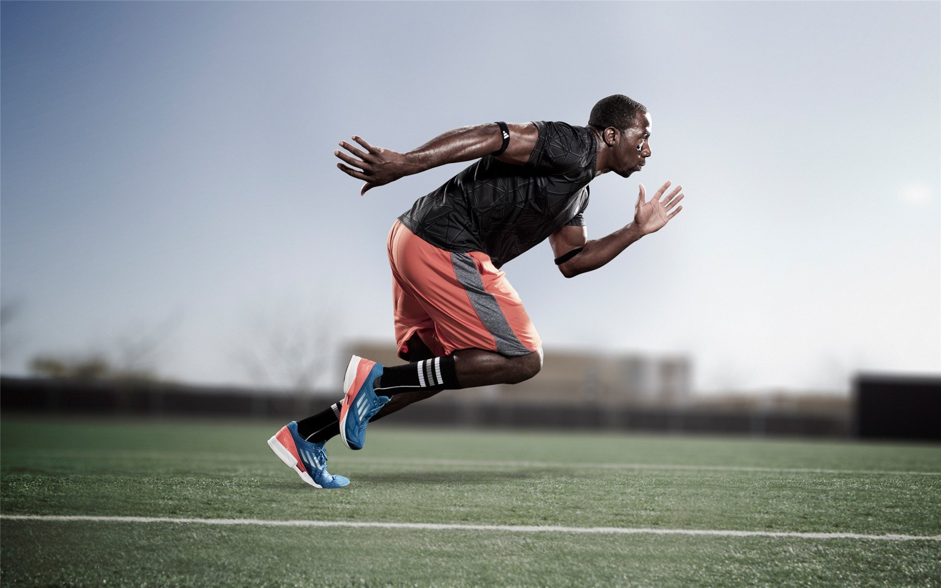 鏖战法兰西，辛杜扛旗—德国战车的精神传承与时代新章