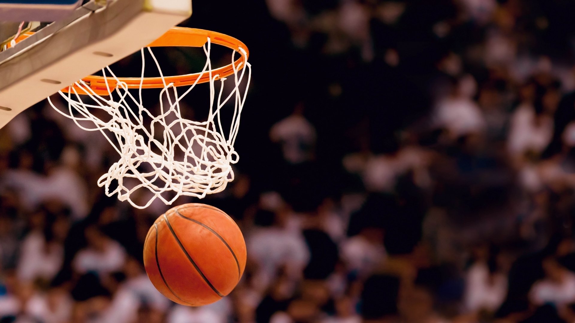 风暴眼,当德布劳内的流星划过尼日利亚的盾牌—一场打破足球唯一性的宇宙博弈